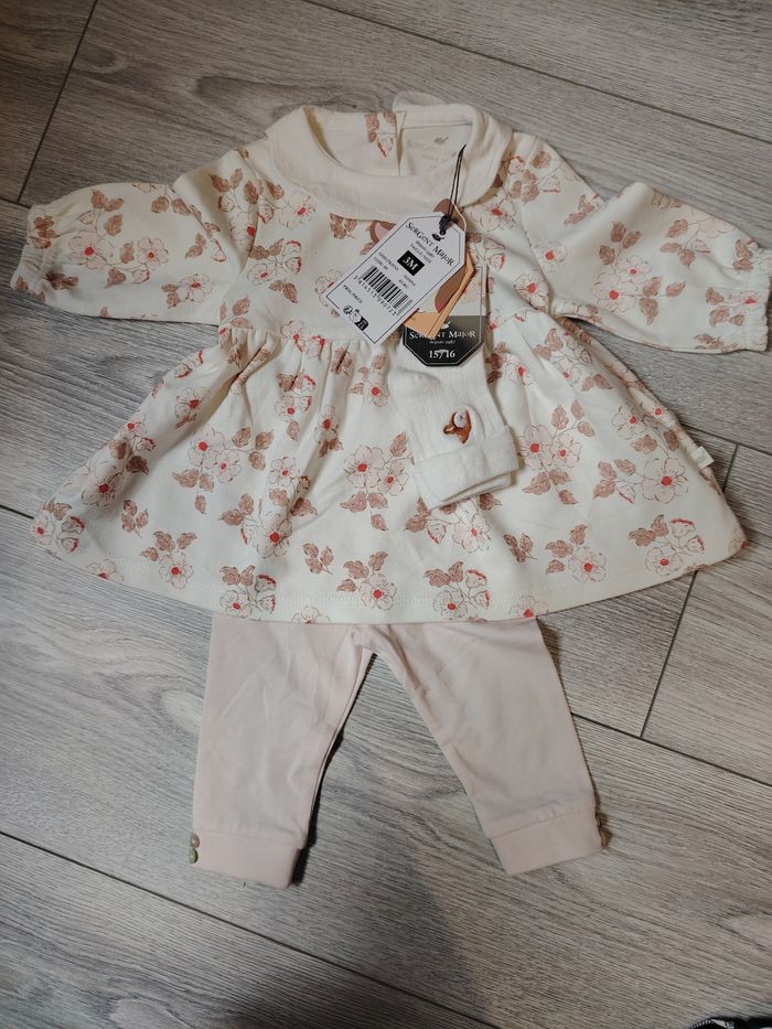 Lot vêtements fille 3 mois - photo numéro 9