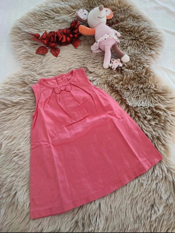 Ensemble  robe t-shirt  rose bébé  rêve 6 mois - photo numéro 2