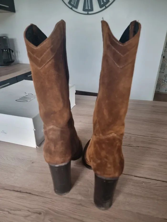 Bottes daim Ovyé pointure 40 - photo numéro 6