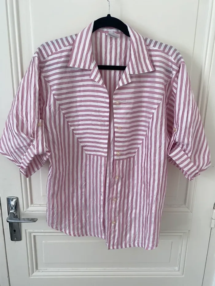 Chemise à rayures rose