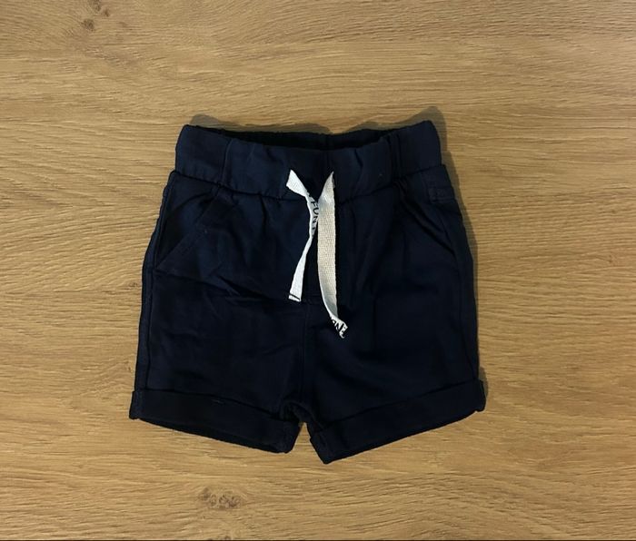 Lot de shorts 6 mois - photo numéro 2