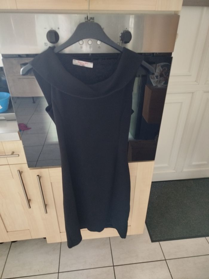 Robe noire