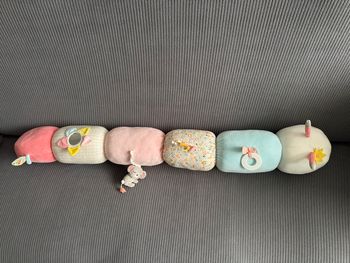 rouleau d’activité chenille ~ collection koala ~ vertbaudet