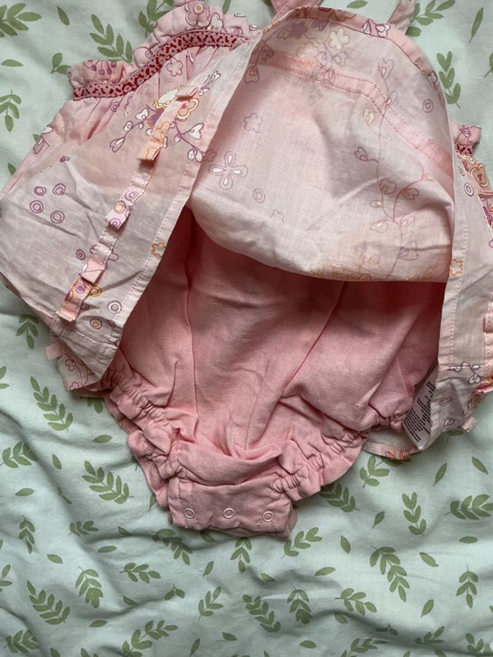 barboteuse rose motifs violet 9 mois elle - photo numéro 4