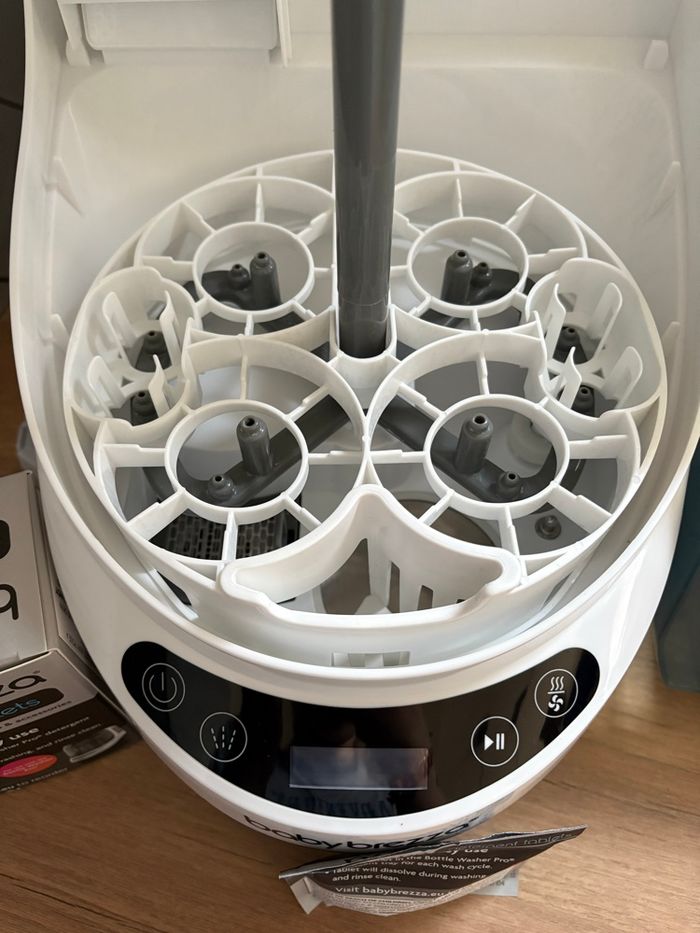 Lave biberon babybrezza - photo numéro 2