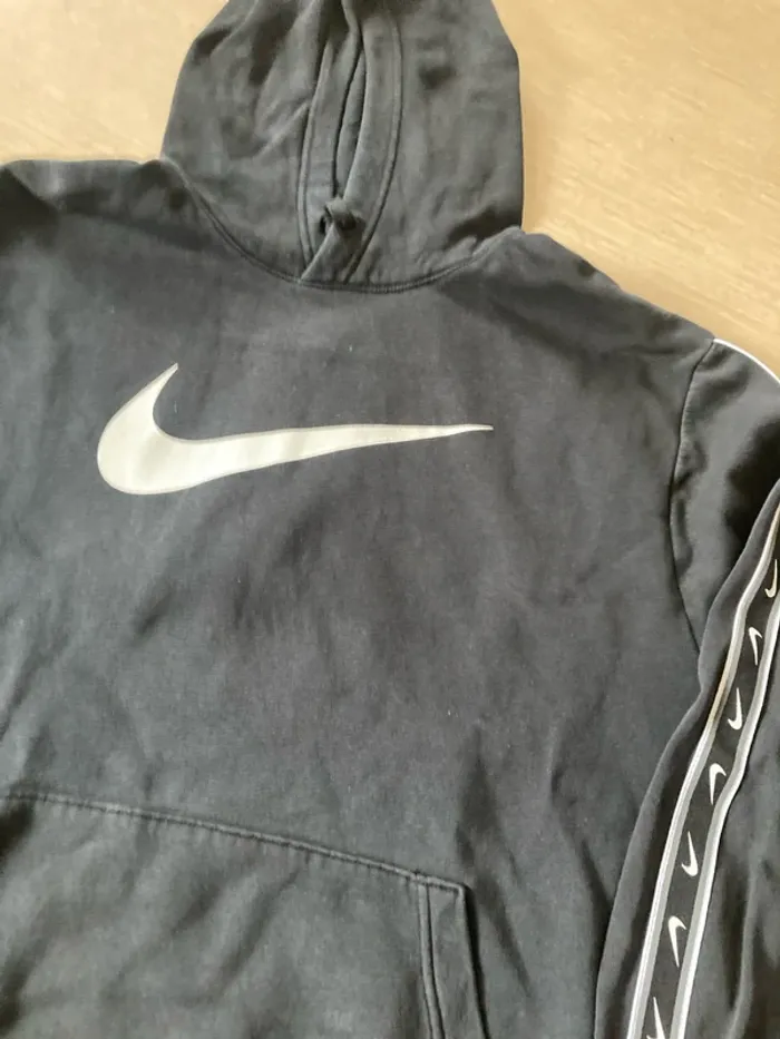 Sweat à capuche Nike taille XL - photo numéro 2