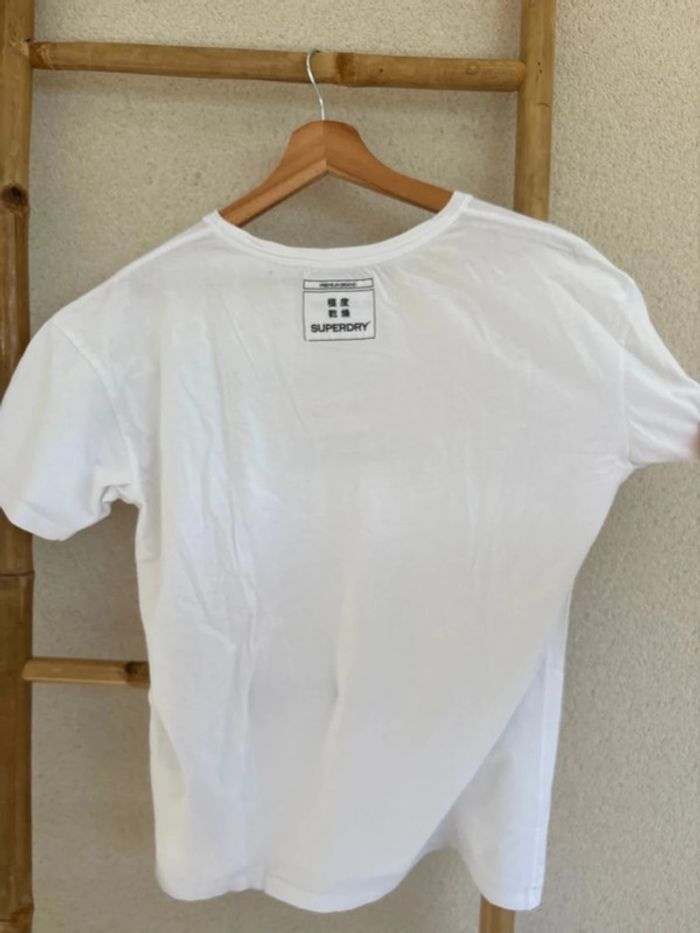 t-shirt blanc superdry taille 38 - photo numéro 7