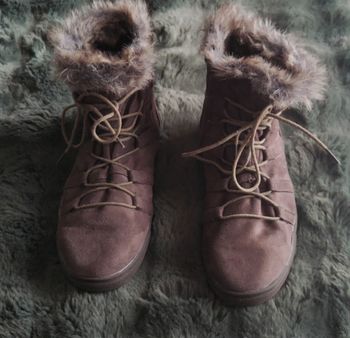 Bottines en suédine taille 41