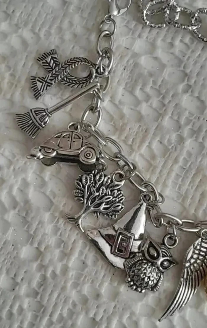 Bracelet avec breloques, Harry Potter,couleur argenté - photo numéro 4