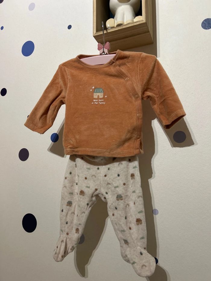 Pyjama velours 2 pièces 3 mois 56-62cm - photo numéro 2