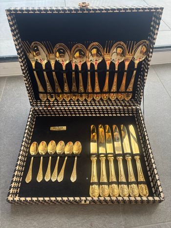 Ménagère dorée 24 couverts Gold Plated 24 Karat Italy 