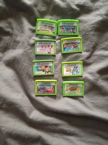 Lot 8 jeux Leap frog explorer