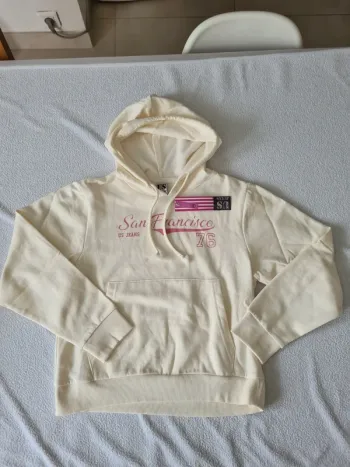 Sweat à capuche neuf