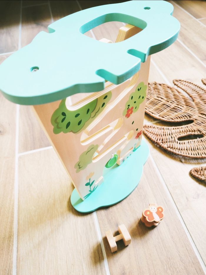 🐞 Jeu coordination main oeil - Toboggan/ rampe en bois avec petits insectes- - photo numéro 2