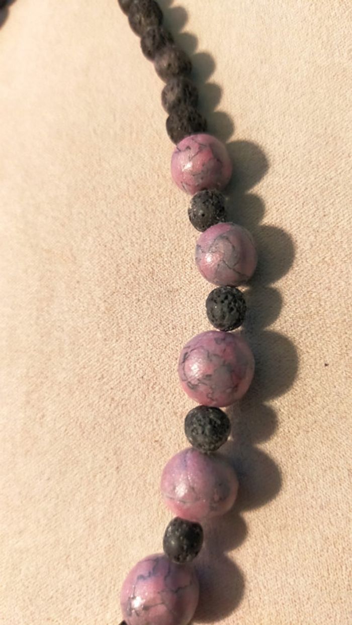 Collier vintage – Perles artisanales en pâte polymère marbrée & pierre volcanique - photo numéro 7