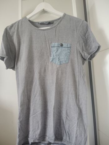T-shirt homme à rayures taille 34/36