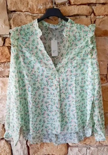 Blouse fleurie verte