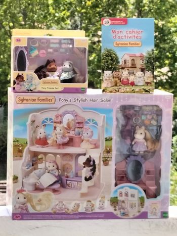Sylvanian famille le salon de coiffure des poneys les amies poney et leurs Kit de coiffure et mon cahier d'activités