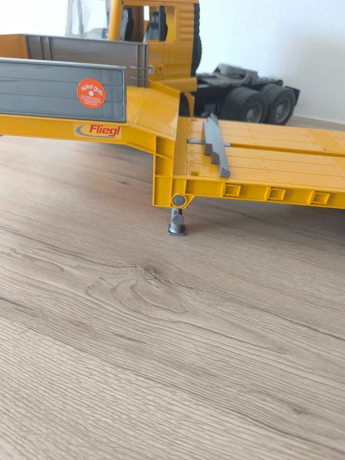 Camion plateau bruder - photo numéro 7