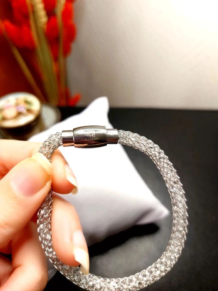 Magnifique bracelet aimanté Victoria - photo numéro 3