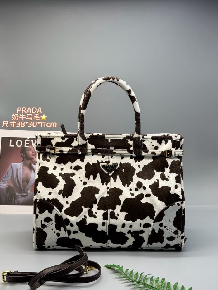 Prada 25 fw 2477