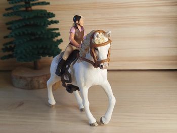Schleich Cavalière et cheval Figurine Animal équidé