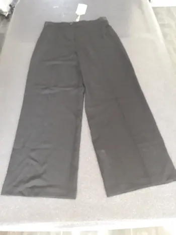 Pantalon Only neuf