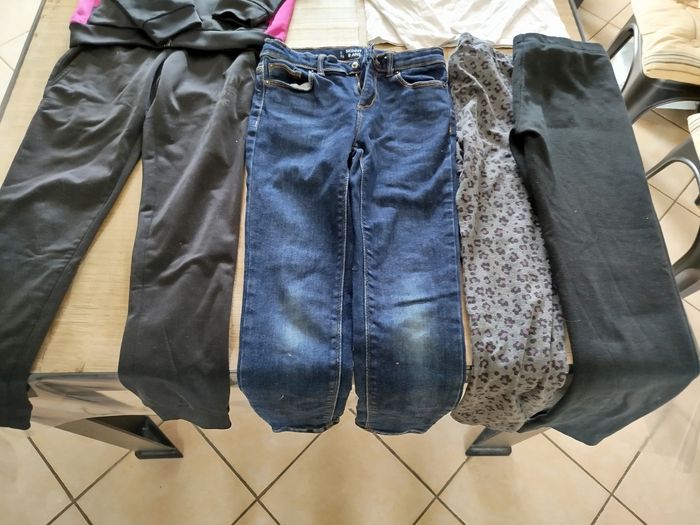 Lot de vêtements fille 8 ans - photo numéro 4