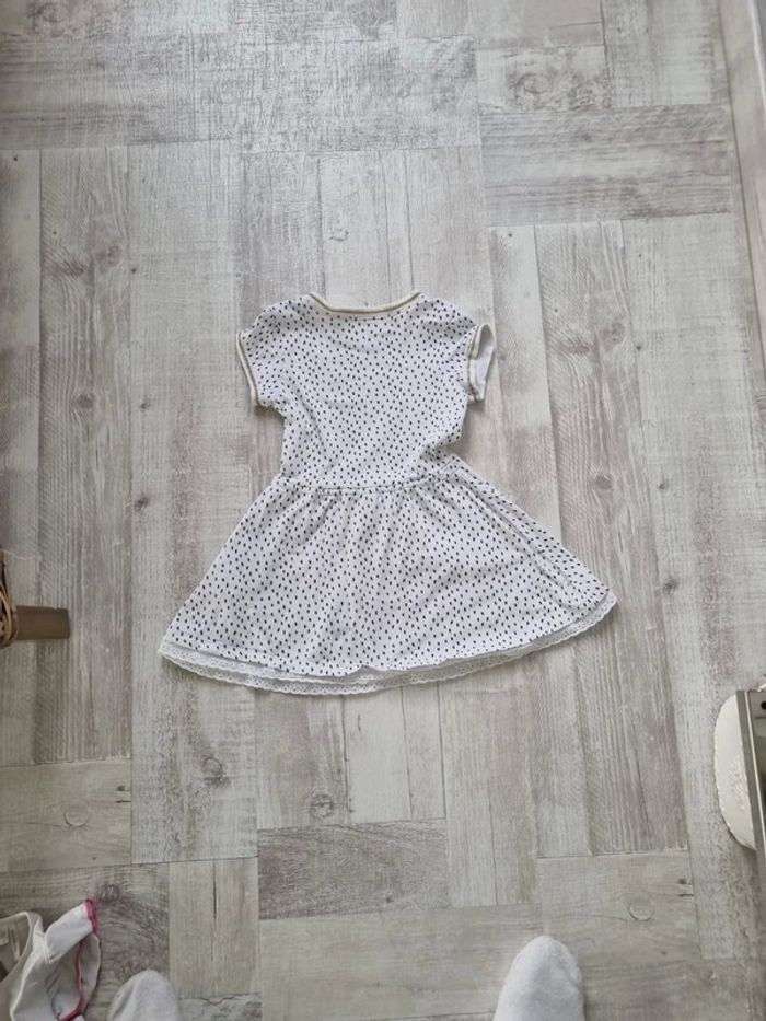 Robe Taille 3 ans - photo numéro 2