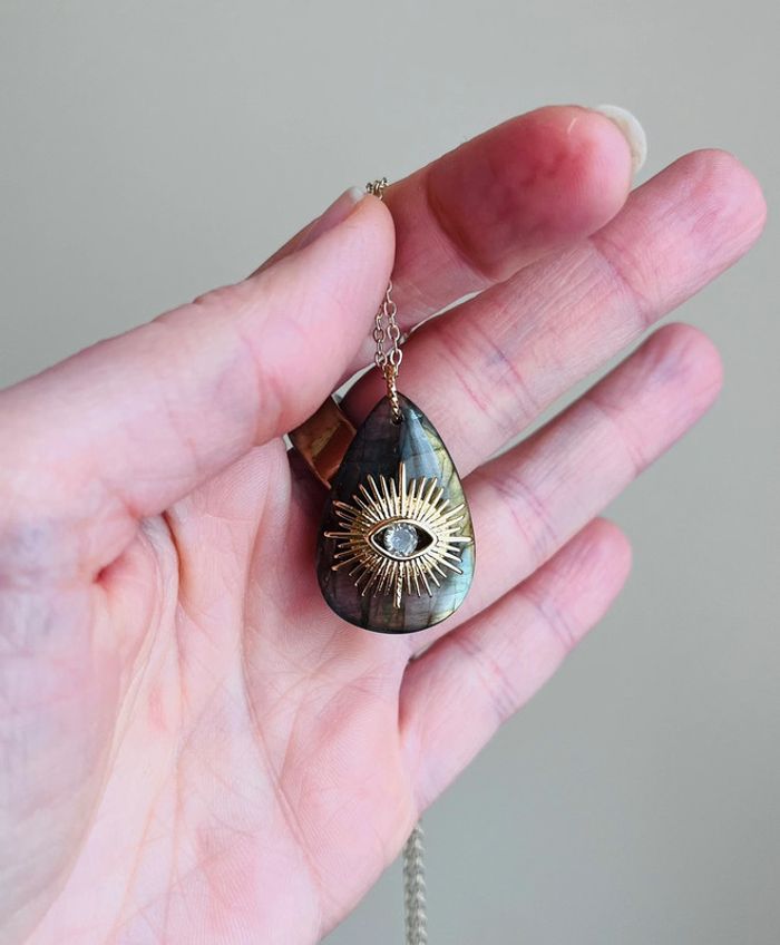Sautoir talisman Labradorite protectrice - photo numéro 2