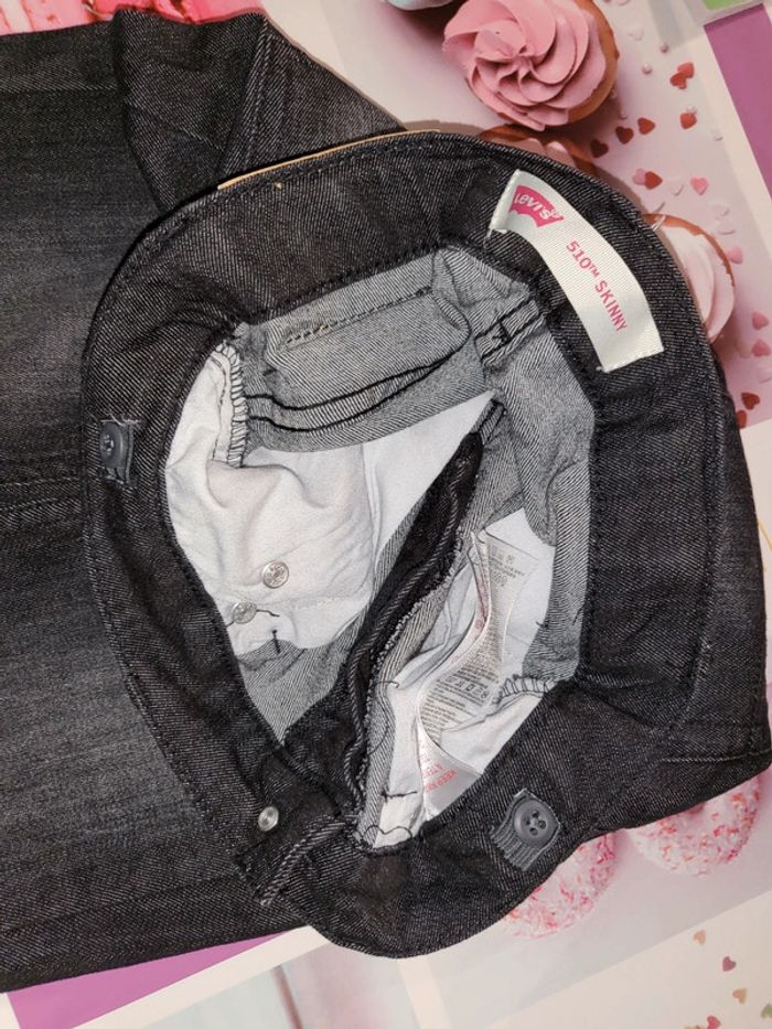 Jeans levis - photo numéro 4