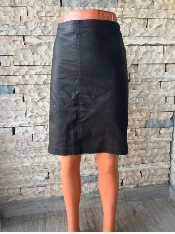 Superbe jupe  vintage  parfait  printemps  - taille  38
