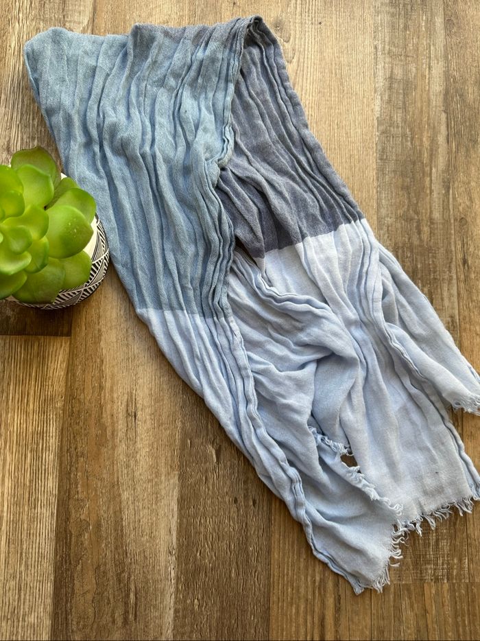 - Écharpe - Très bon état