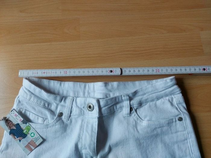 Short blanc Up2fashion taille 38 - photo numéro 3