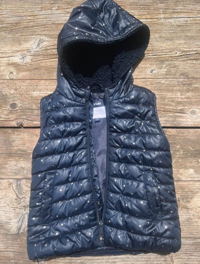Doudoune sans manche Kiabi bleu taille 4 ans