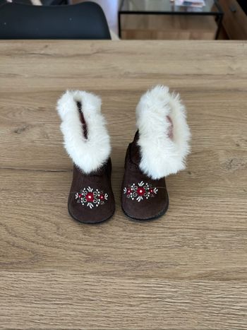 Bottes Bottines marrons à fourrures bébé fillle pointure 13-14