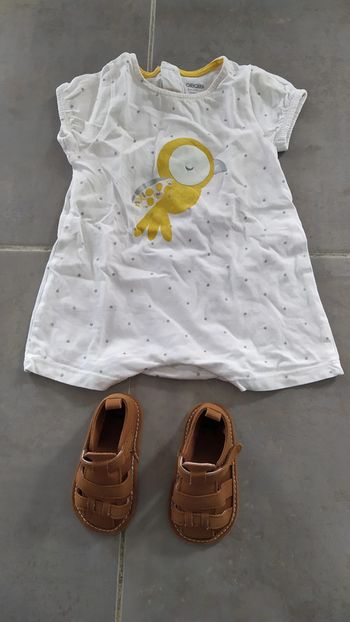 Tenue fille + chaussures en 6 mois