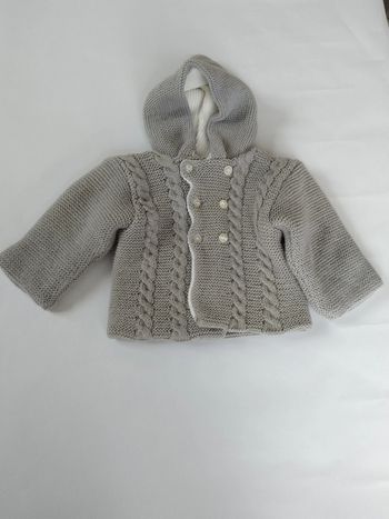 gilet tricot épais avec capuche La boite à malice fille 3 mois
