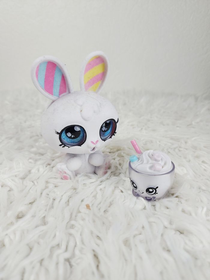 Kindi Kids Show Marlo la lapine marque Kindi kids 🎅