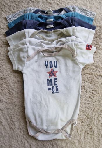 Lot body absorba 12mois