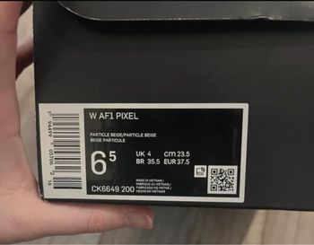 Air force pixel Nike 37,