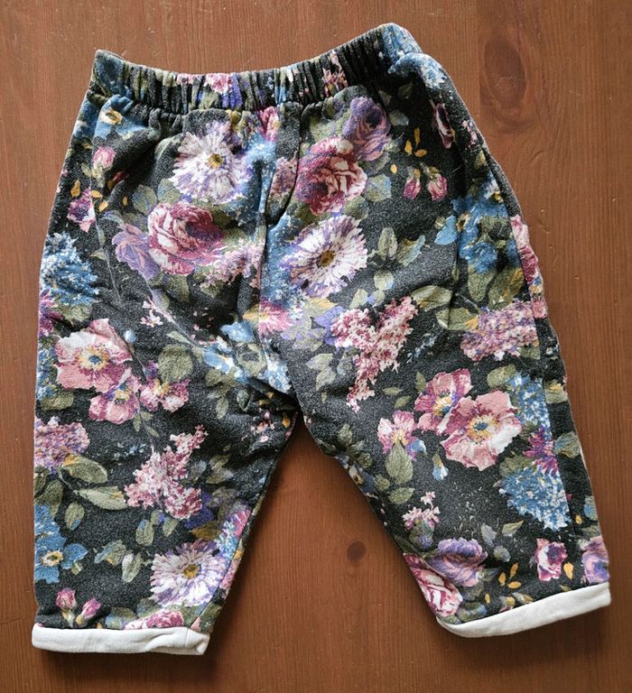 Lot de pantalons taille 12 mois - photo numéro 2