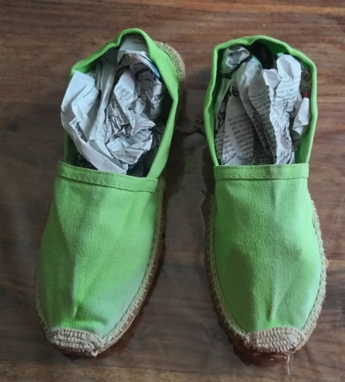 Paire d'espadrilles taille 39 - photo numéro 2