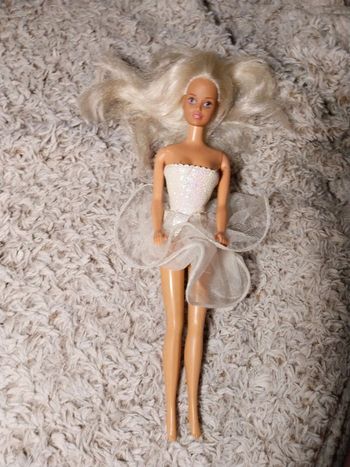 Barbie vintage bustier blanc brillant nacré