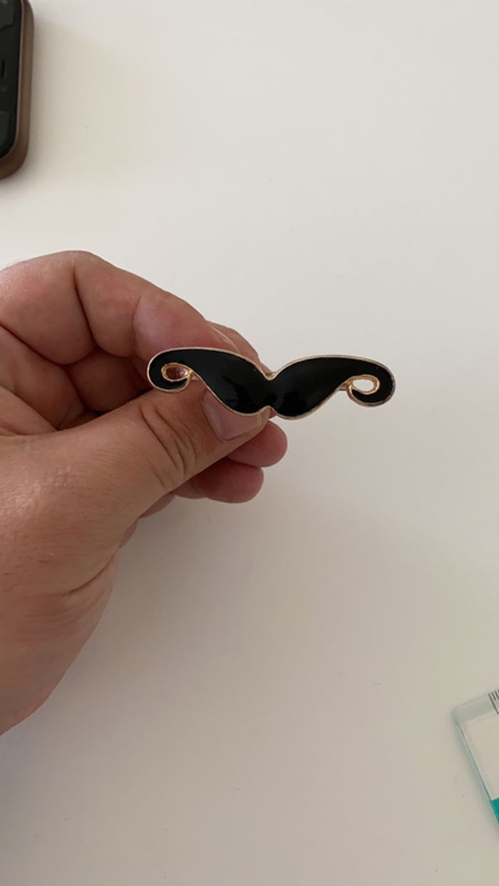 Bague fantaisie plusieurs doigts superbe pour la taille voir photo