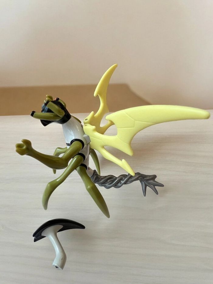 2006 Bandai Rare figurine articulée Ben 10 Stinkfly Stink Fly 10cm - photo numéro 5