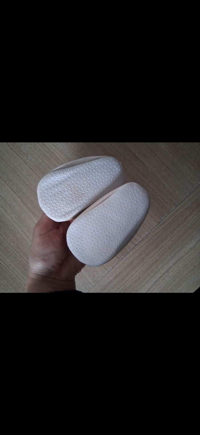 Chaussures bébé fille - photo numéro 2