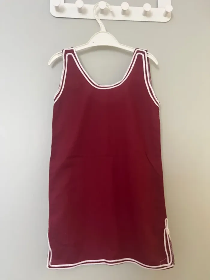 Robe / caftan couleur bordeaux et blanc taille 3 ans - photo numéro 3