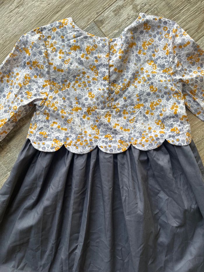 Robe  créatrice 6 ans - photo numéro 2