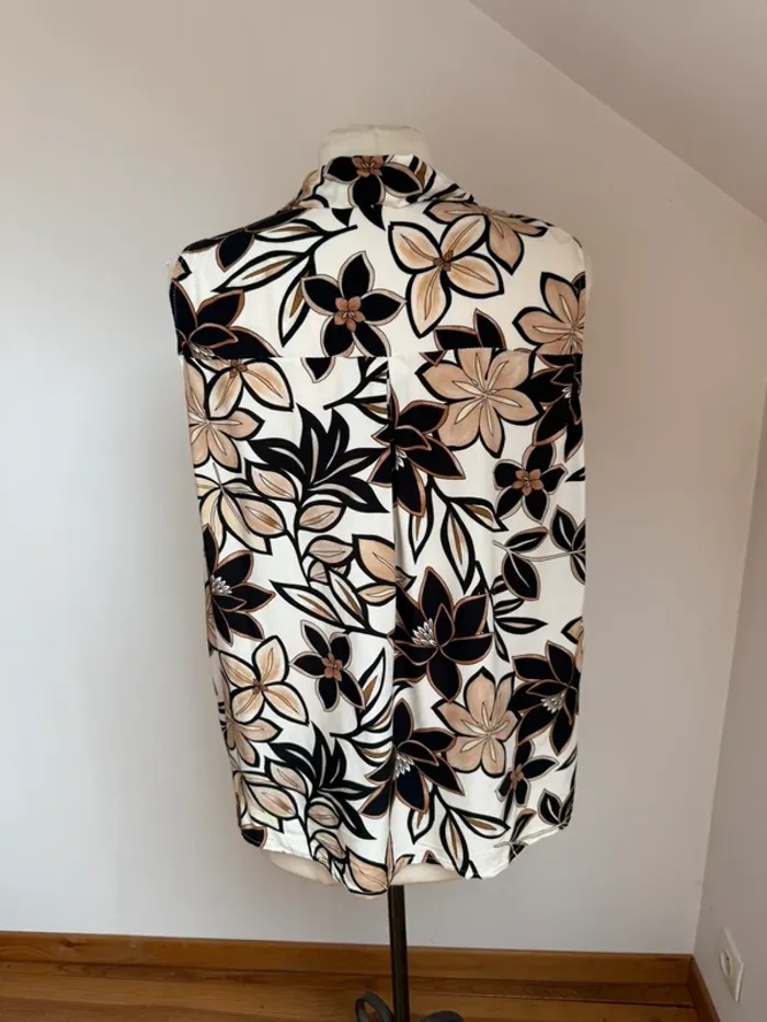 Belle chemisette blouse fluide fleurie viscose Actuelle 🌸 46 48 - photo numéro 4
